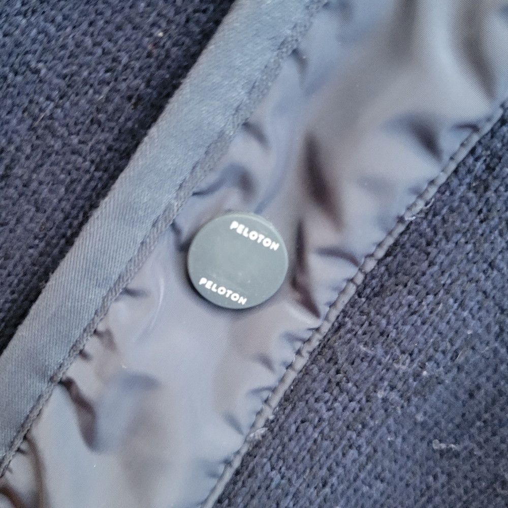 Peloton Jacket - Picture 4 of 4